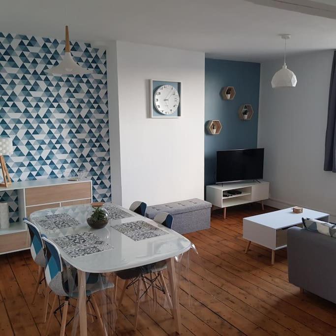 Appartement Lumineux Et Moderne لو مان المظهر الخارجي الصورة